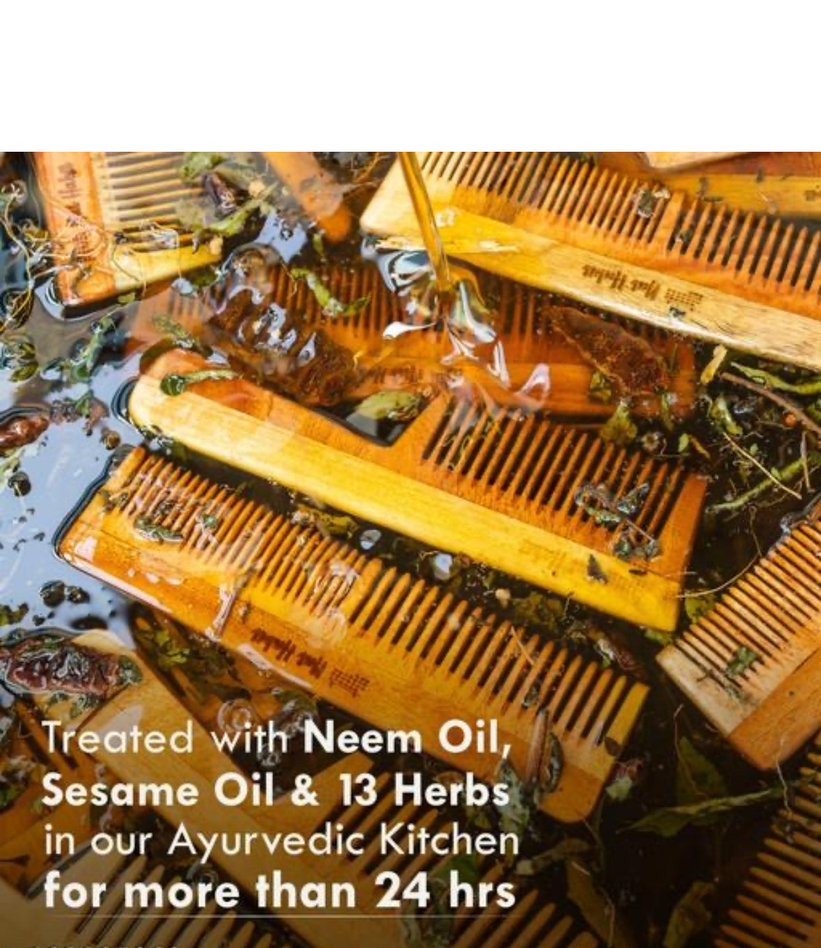 🌿 Neem Wood Comb